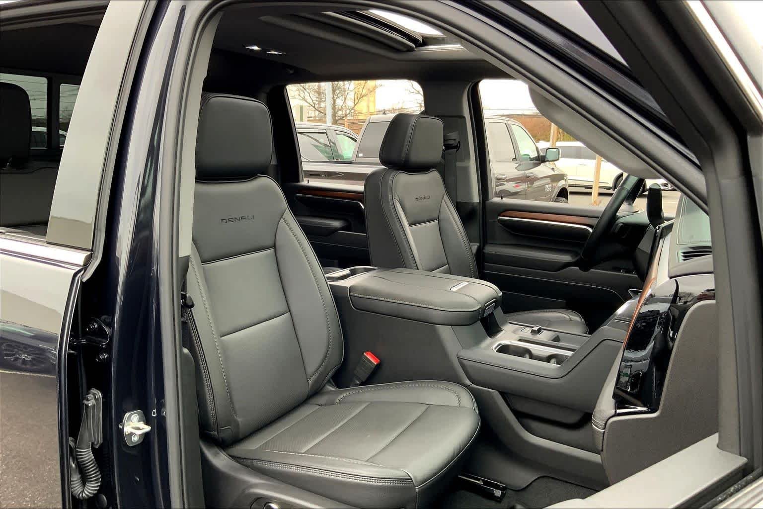 Used 2024 Titanium Rush Metallic GMC Denali image 8