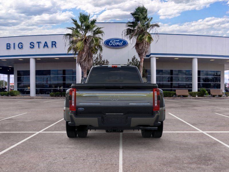 New 2026 Agate Black Metallic Ford King Ranch image 5