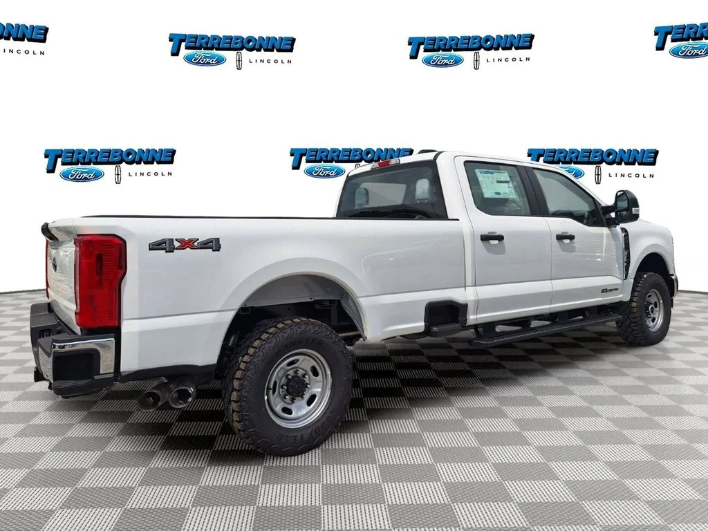 New 2026 Oxford White Ford F-250® XL image 5