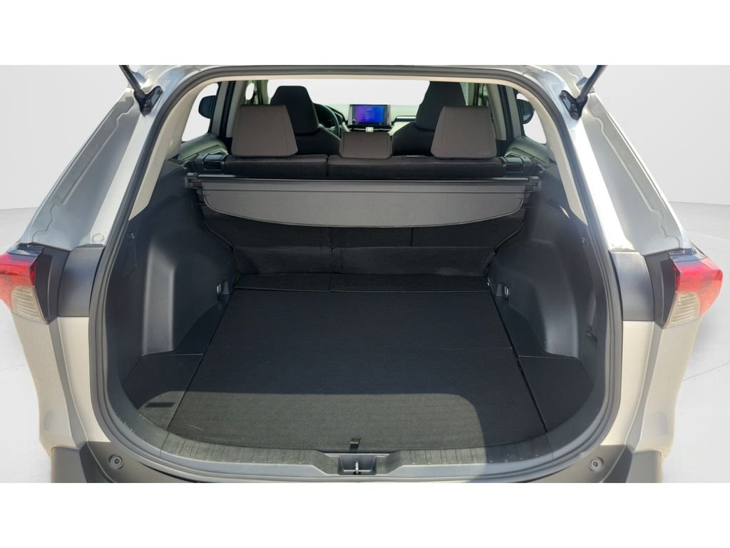 Certified Used 2025 Silver Toyota XLE image 9