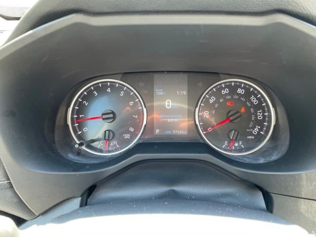 Used 2021 Silver Toyota LE image 5