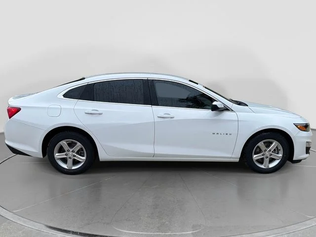 Used 2020 White Chevrolet LS image 2