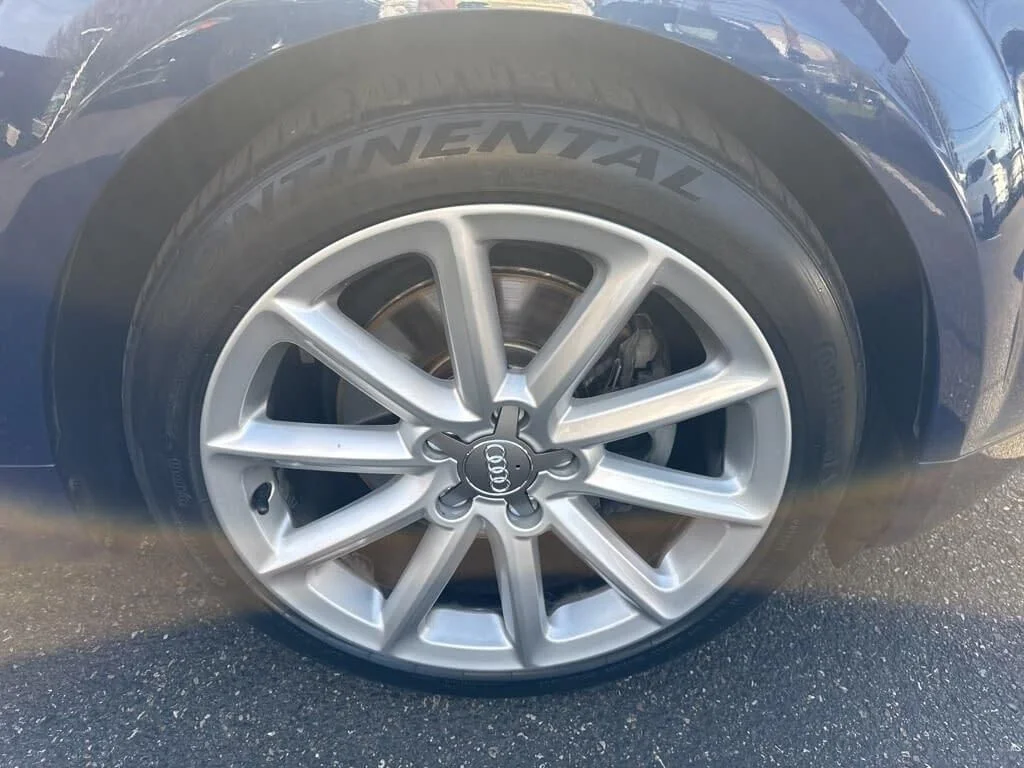 Used 2012 Scuba Blue Metallic Audi 2.0T Premium Plus image 9