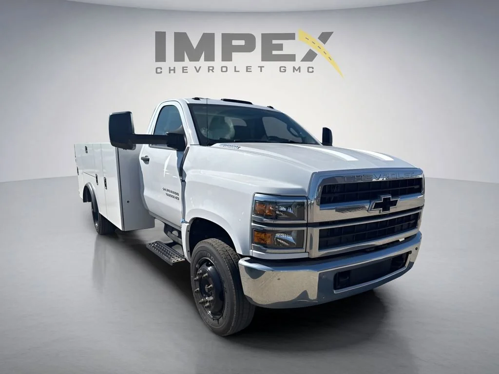 Used 2024 Summit White Chevrolet Work Truck image 5