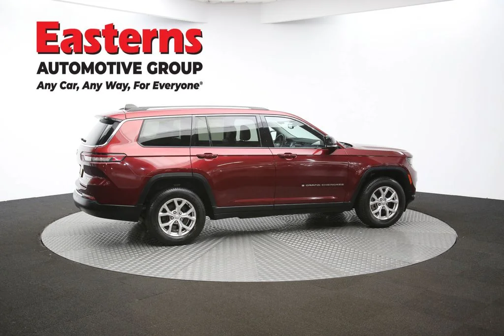 Used 2021 Red Jeep Limited image 44