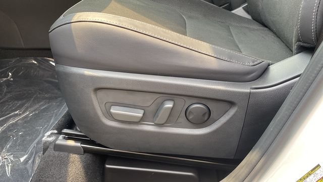 New 2026 Rhodium White Metallic Mazda 2.5 S Preferred AWD image 17