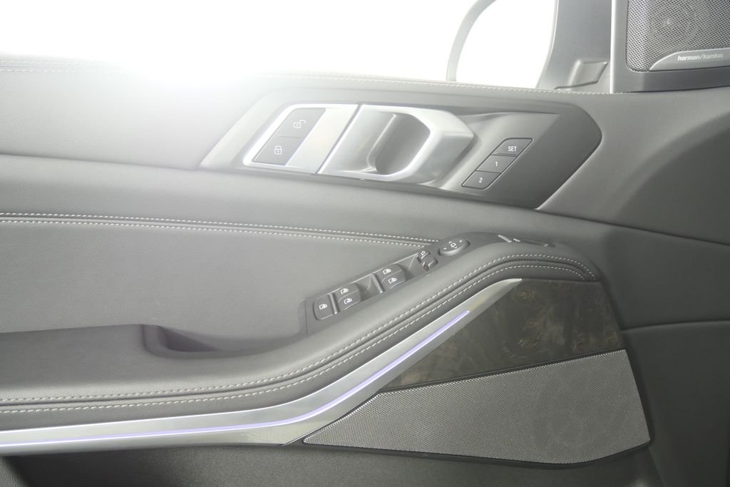 Certified Used 2026 Skyscraper Grey Metallic BMW sDrive40i image 8