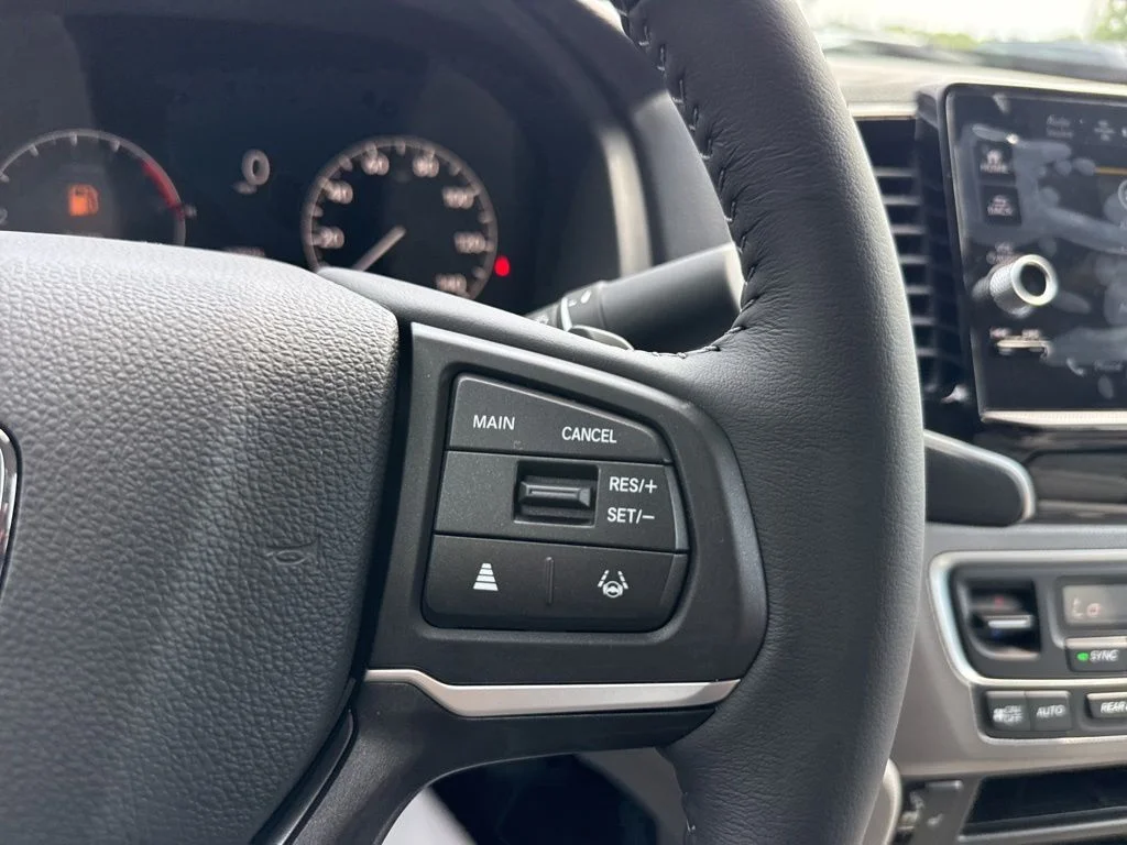 New 2026 Platinum White Pearl Honda RTL image 28