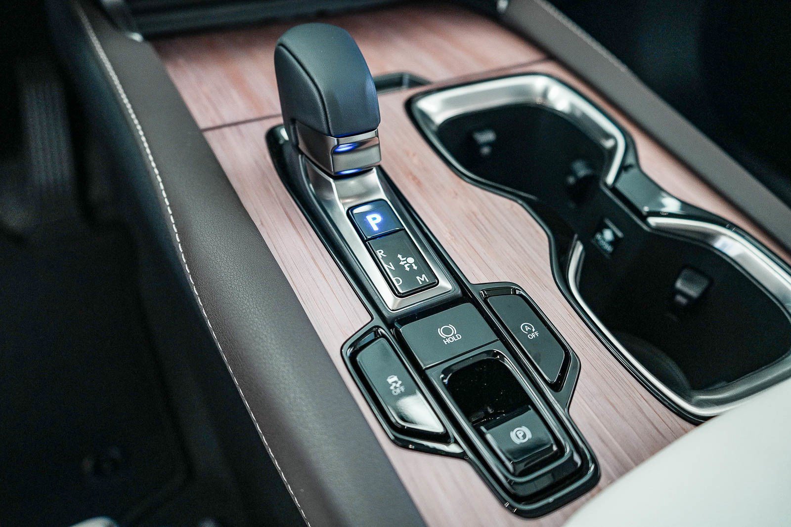 New 2026 Nori Green Pearl Lexus  350 LUXURY image 19