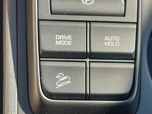 Used 2021 Black Hyundai SEL image 22