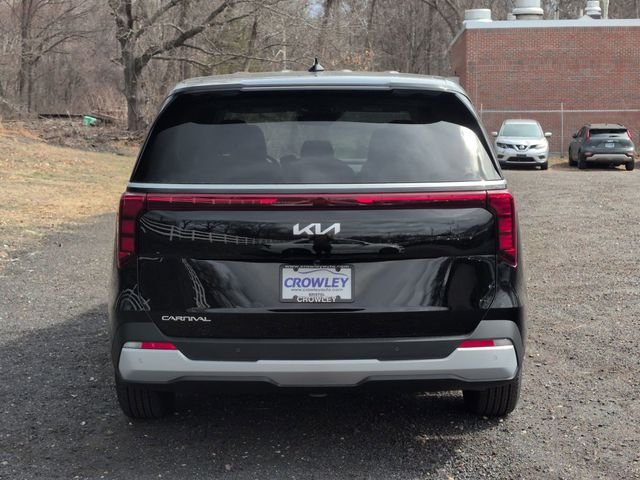 New 2026 Aurora Black Pearl Kia LXS image 4