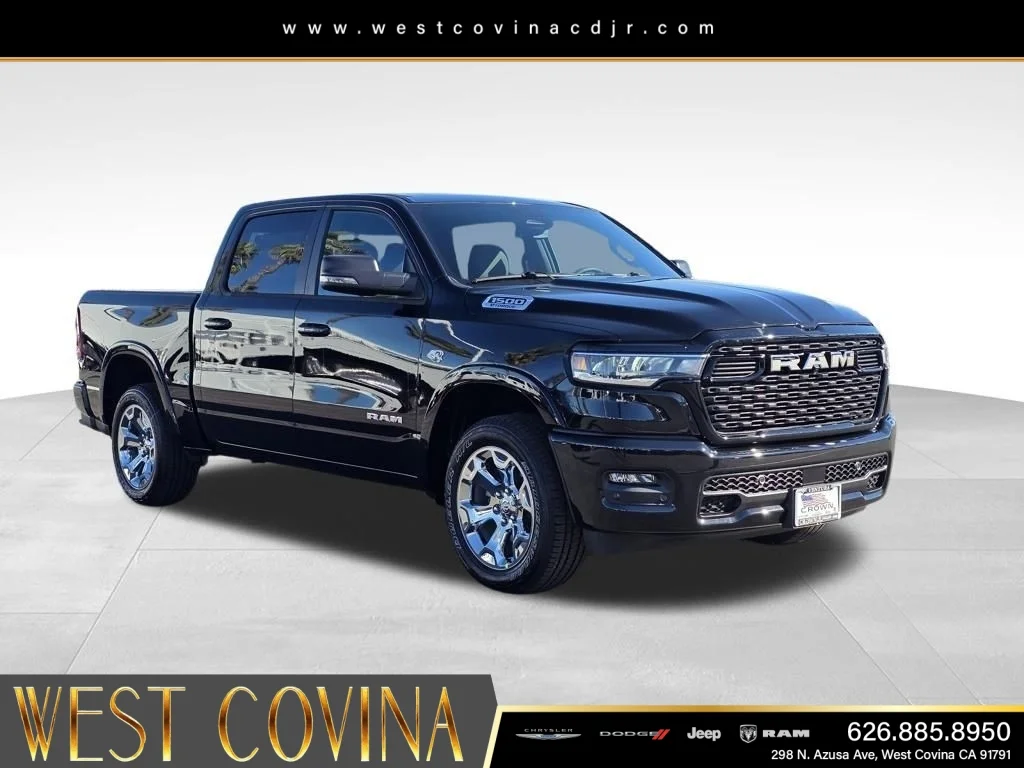 New 2026 Diamond Black Crystal Pearl-Coat Exterior Paint RAM Big Horn/Lone Star image 3