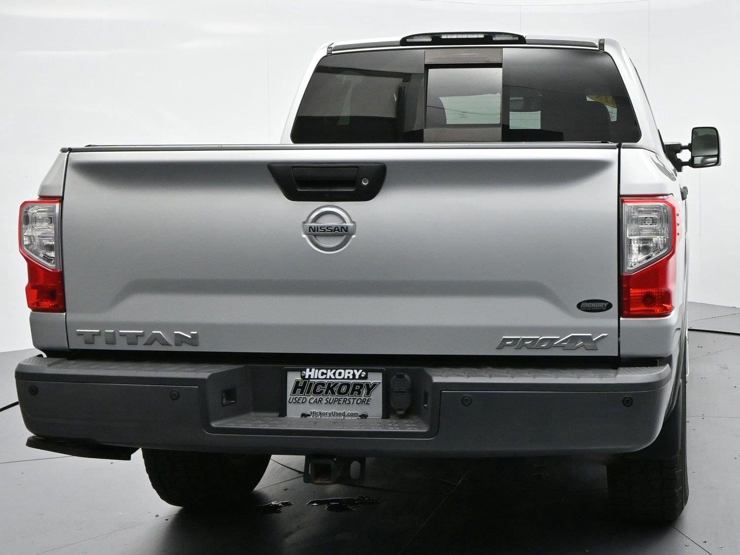 Used 2018 Brilliant Silver Nissan PRO-4X image 6