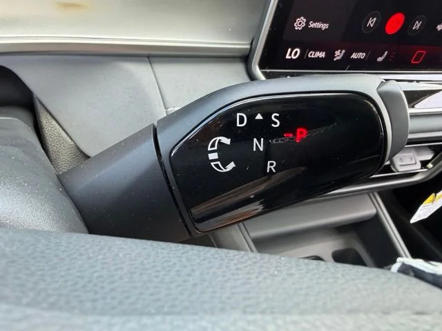 New 2026 Black Volkswagen 2.0T SE image 22