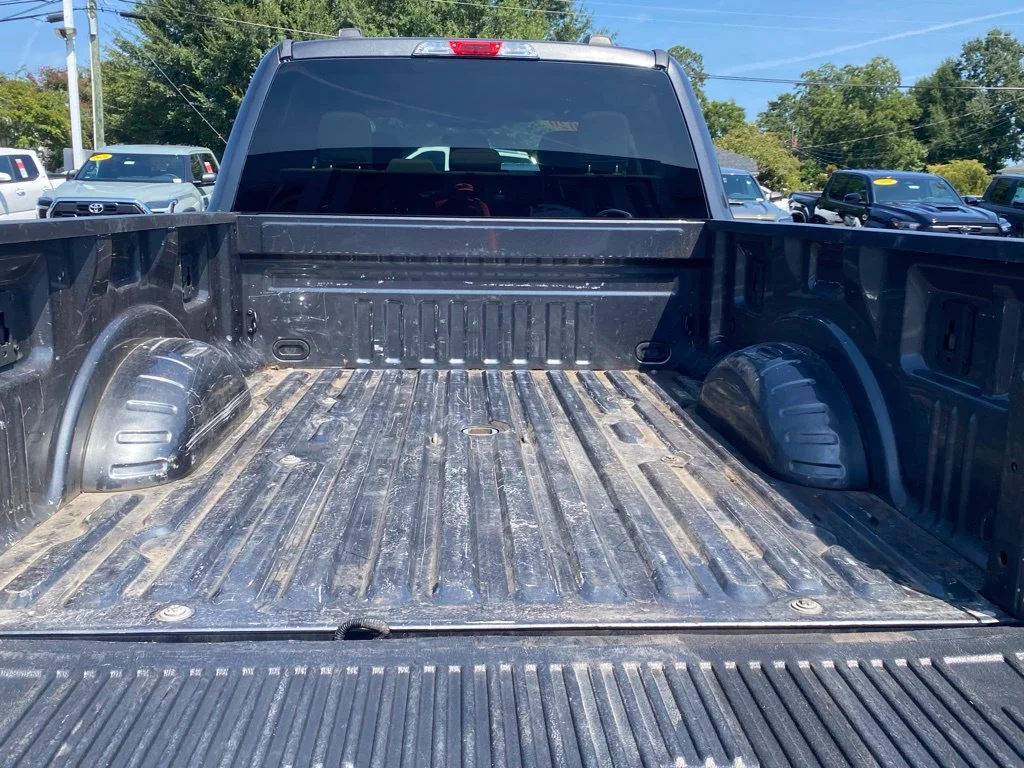 Used 2020 Gray Ford XLT image 9