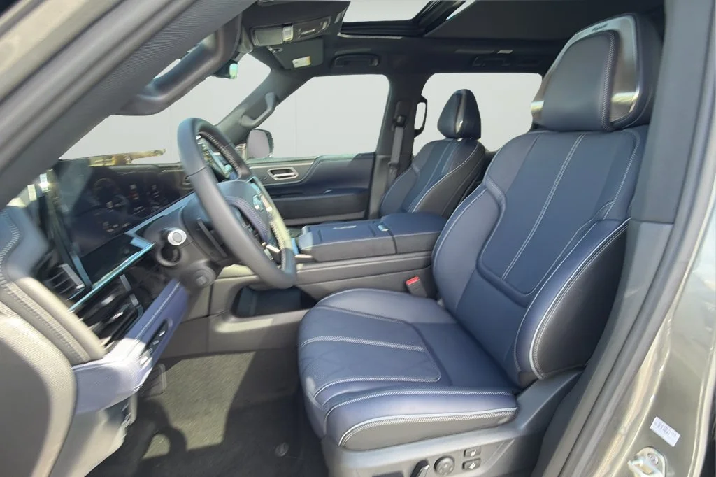 New 2027 2T DYNAMIC META INFINITI Sport 4WD image 17