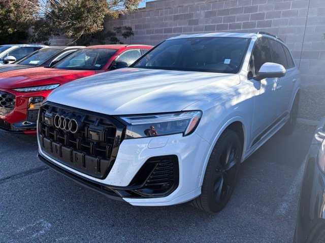 2025 Audi Q7 55 Premium Plus