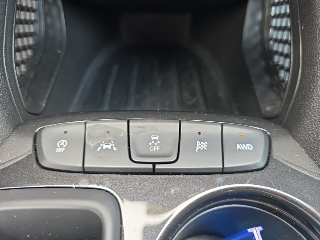 Used 2025 Black Chevrolet LT image 21