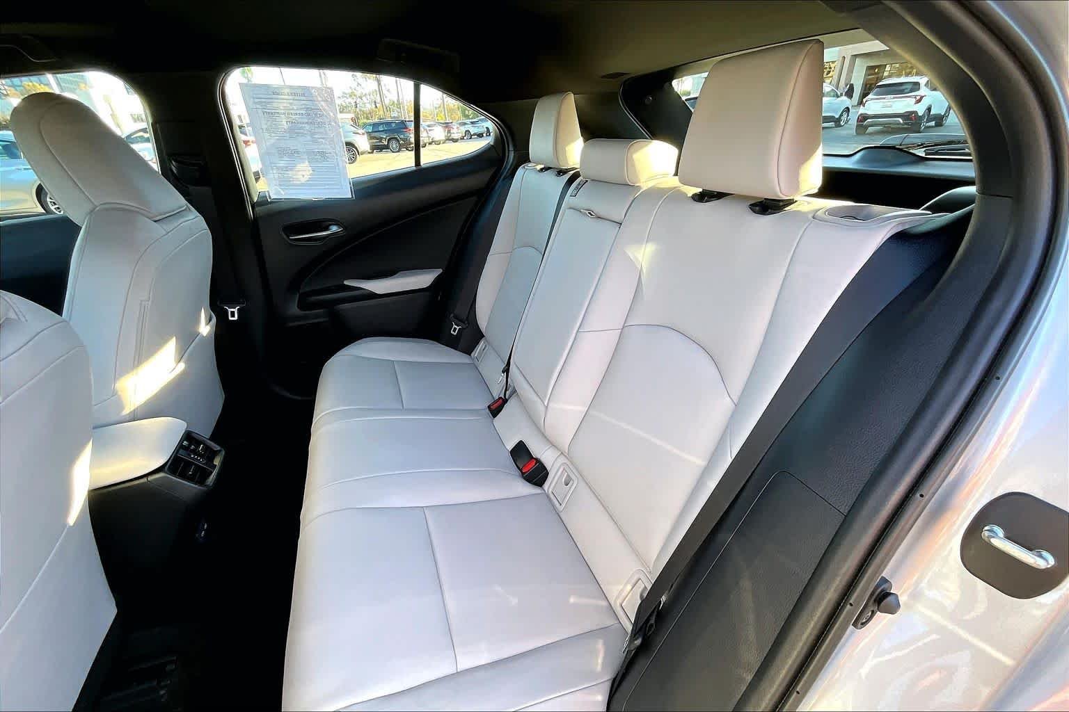 Certified Used 2024 IRIDIUM Lexus Premium image 18