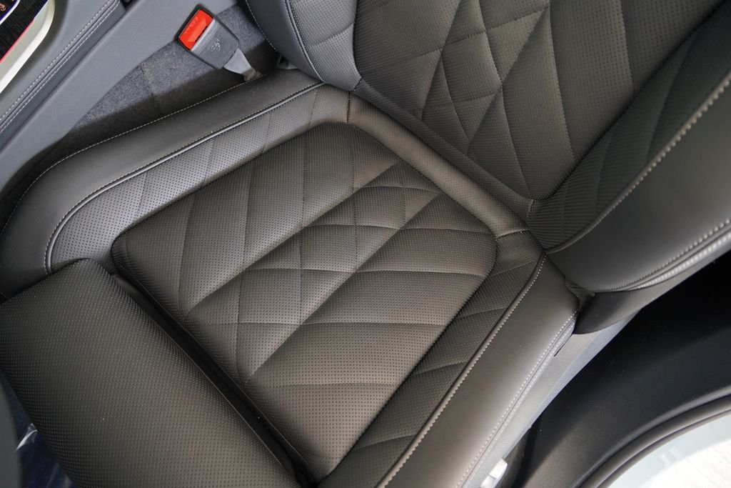 New 2026 Brooklyn Grey Metallic BMW xDrive50e image 12