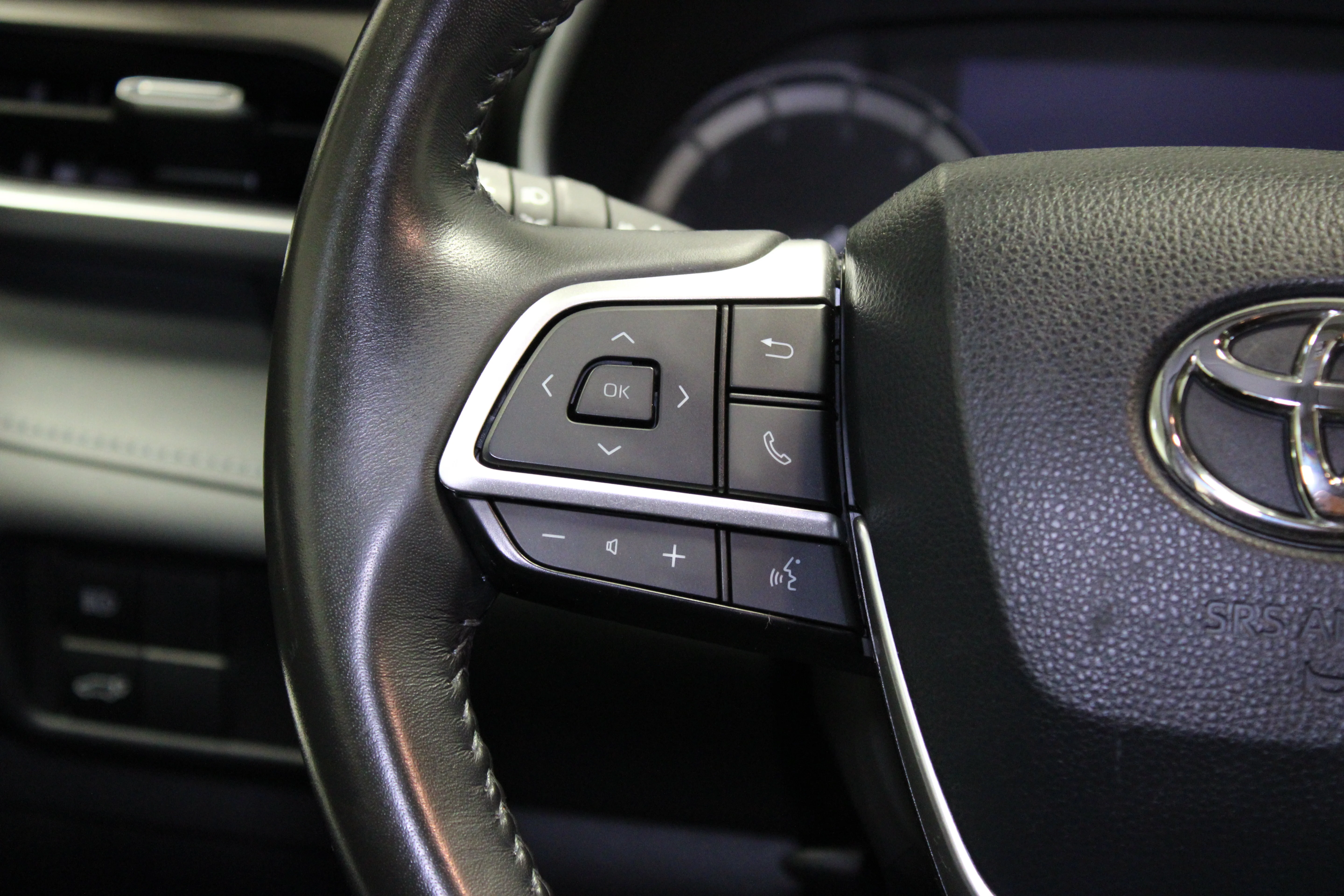 2022 Toyota Highlander XLE - Photo 25