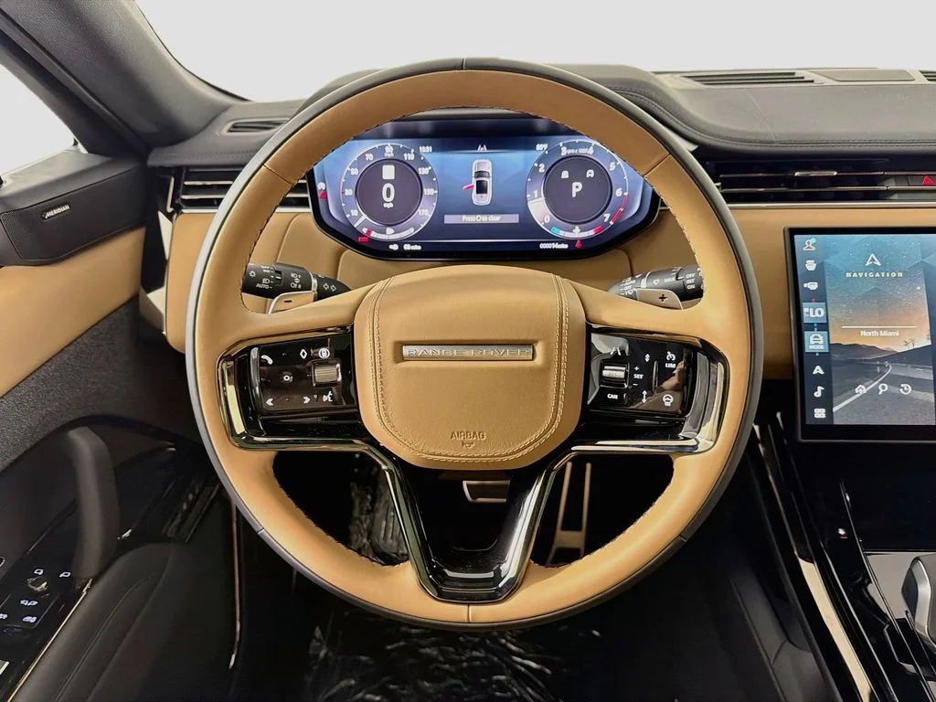 New 2026 Fuji White Land Rover Dynamic SE image 24