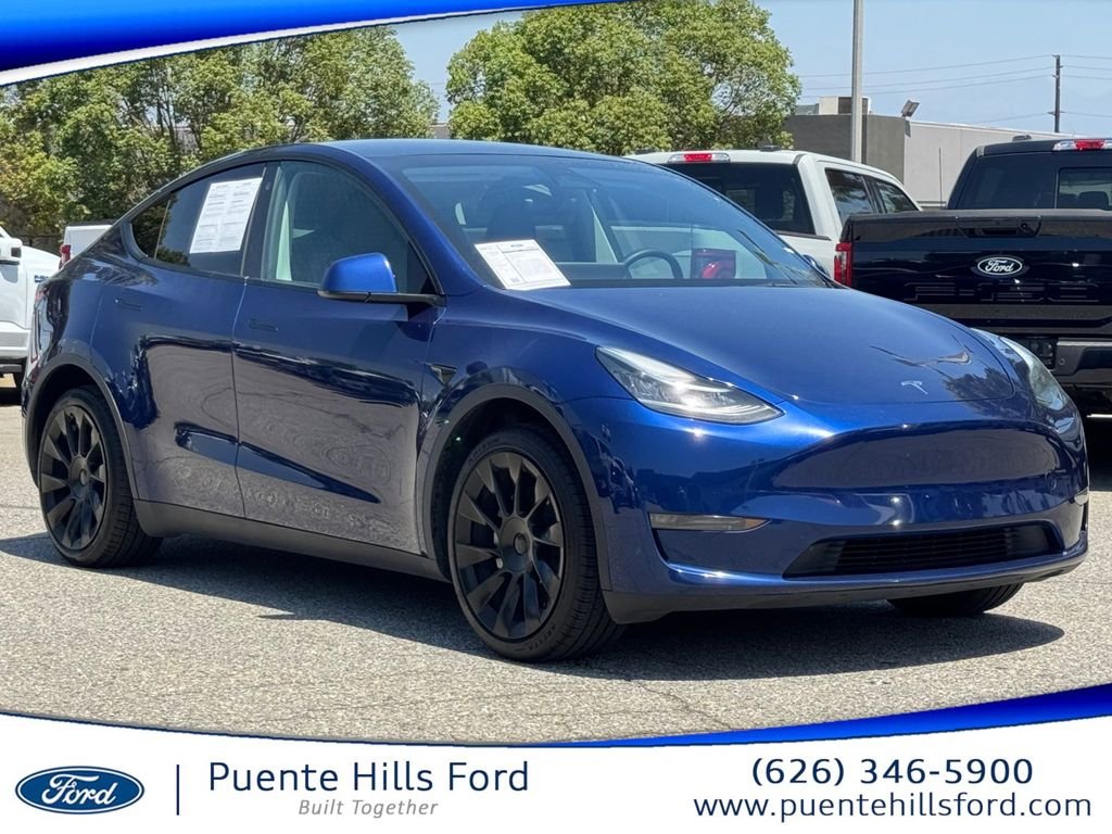 2023 Tesla Model Y Long Range Dual Motor All-Wheel Drive's photo