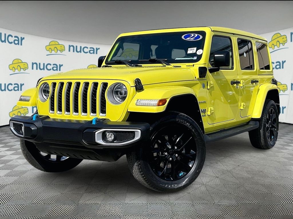 Used 2022 Yellow Jeep  image 3