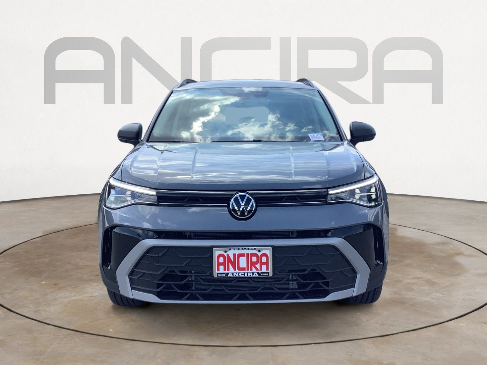 New 2027 Platinum Gray Metallic Volkswagen S image 3