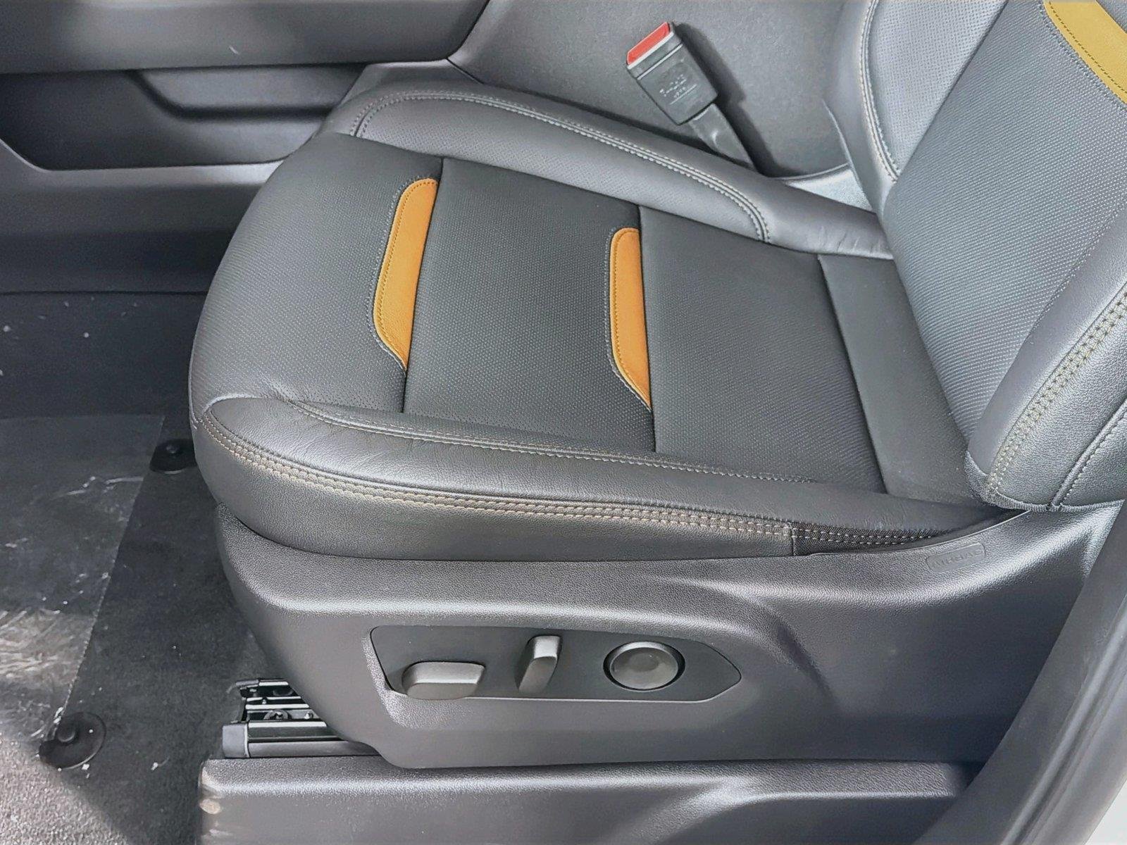 2026 GMC Sierra 1500 AT4 - Photo 15