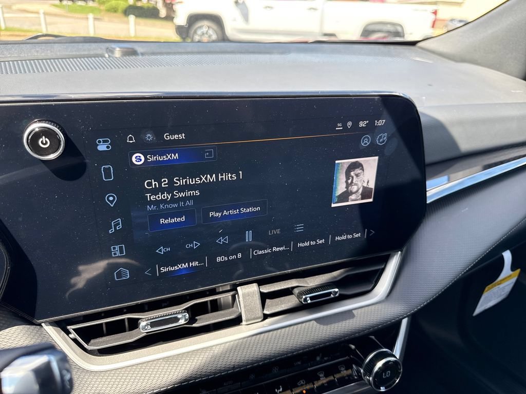 2027 Chevrolet Equinox LT - Photo 15