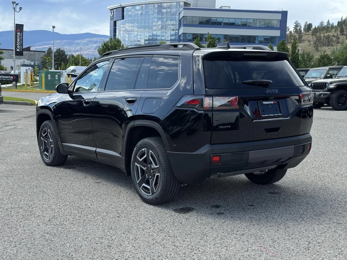 New 2026 Black Jeep Laredo image 9