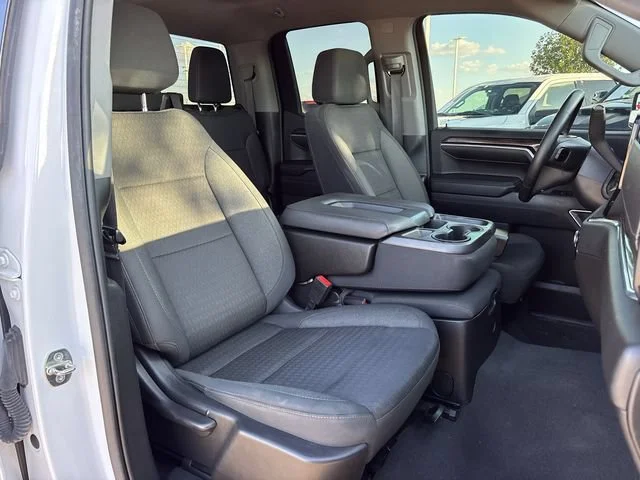 Used 2023 SUMMIT WHITE GMC Elevation image 28
