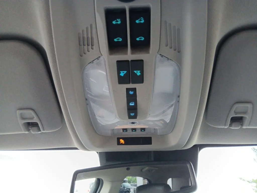Used 2017 Black Chevrolet Premier image 19
