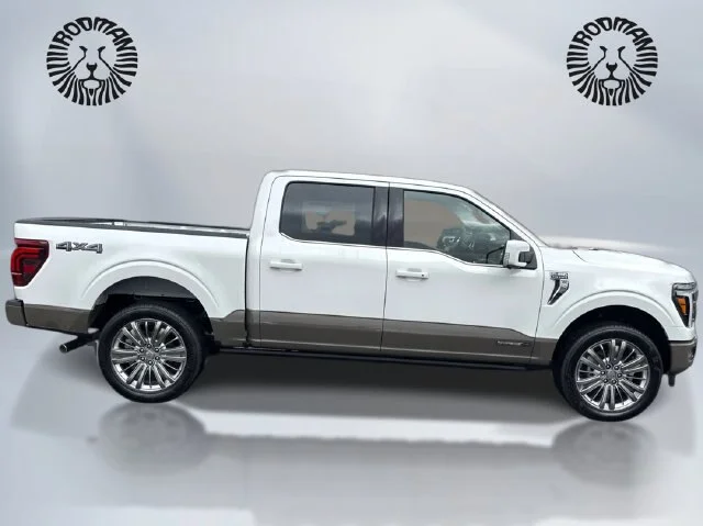 New 2026 Star White Metallic Tri-Coat Ford King Ranch® image 38