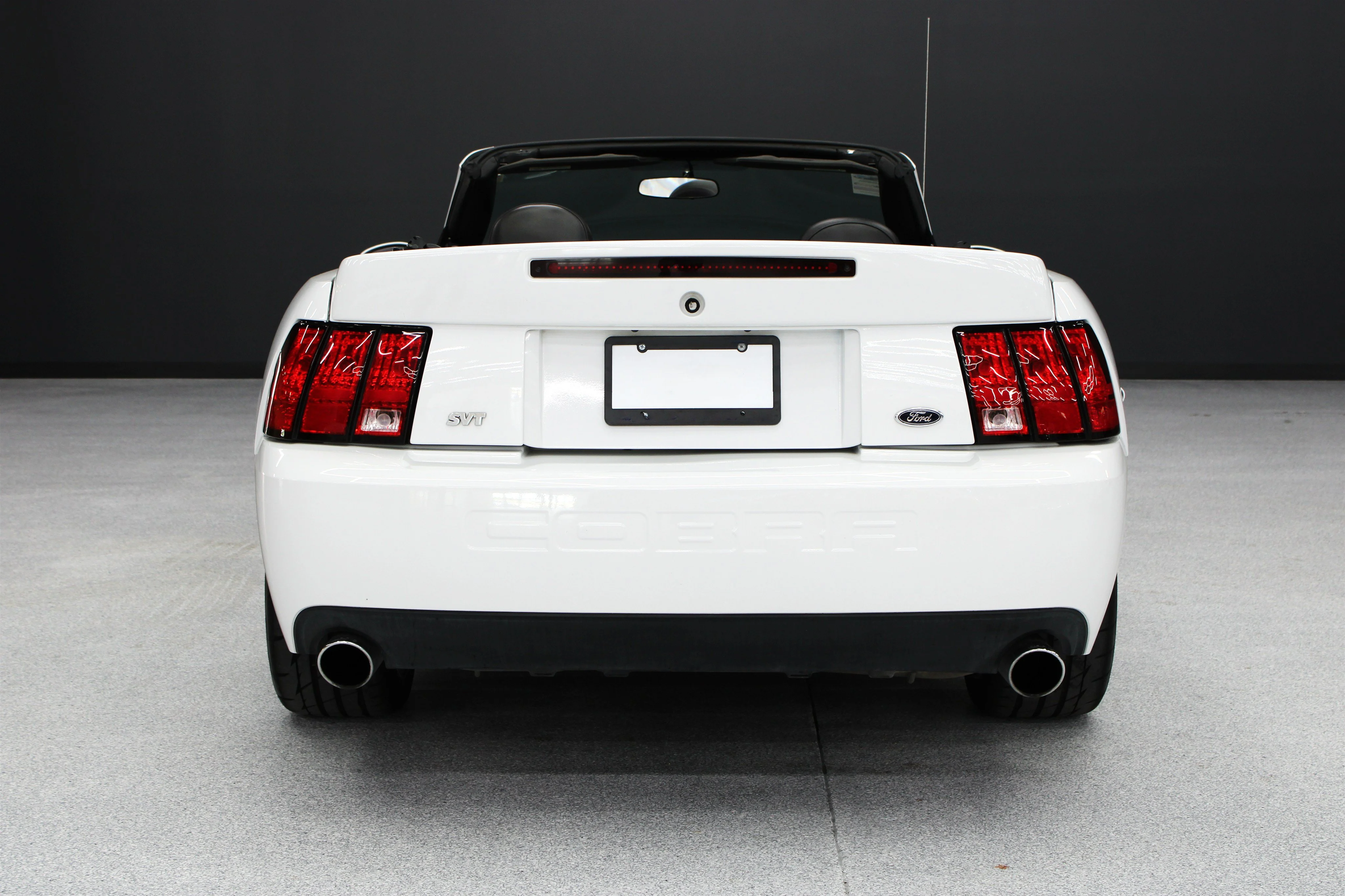 2004 Ford Mustang Cobra SVT - Photo 24