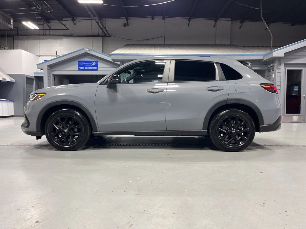 Certified Used 2024 Urban Gray Pearl Honda Sport image 4