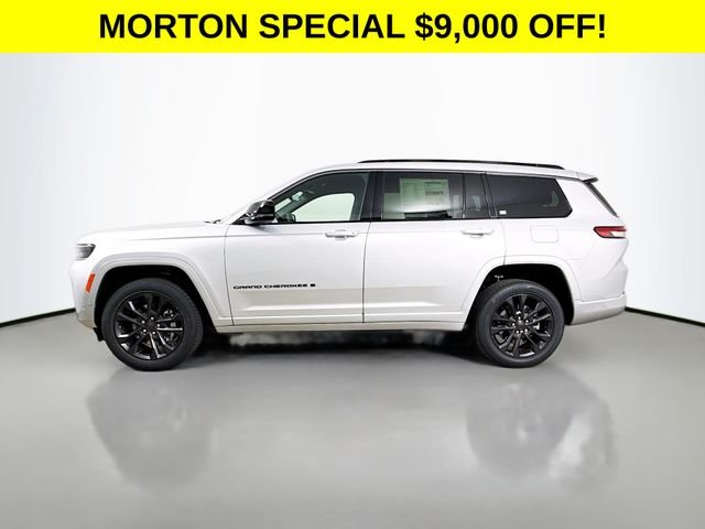 New 2026 Silver Zynith Exterior Paint Jeep Limited image 4
