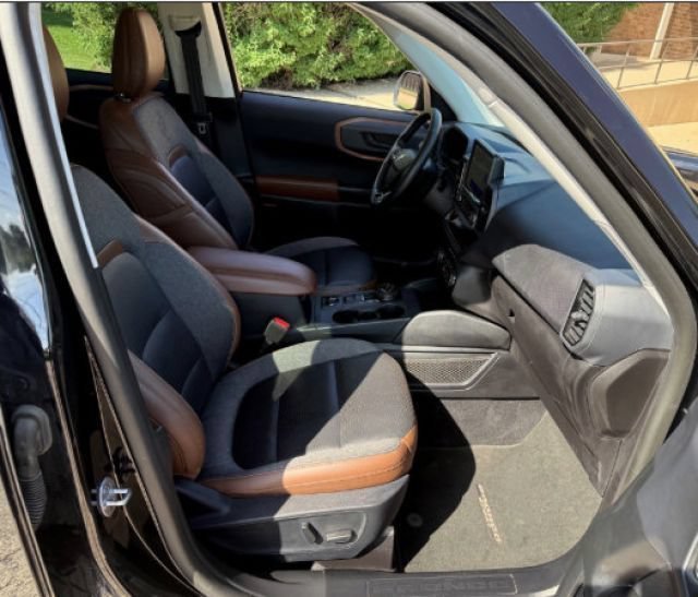 Used 2021 Shadow Black Ford Outer Banks image 3