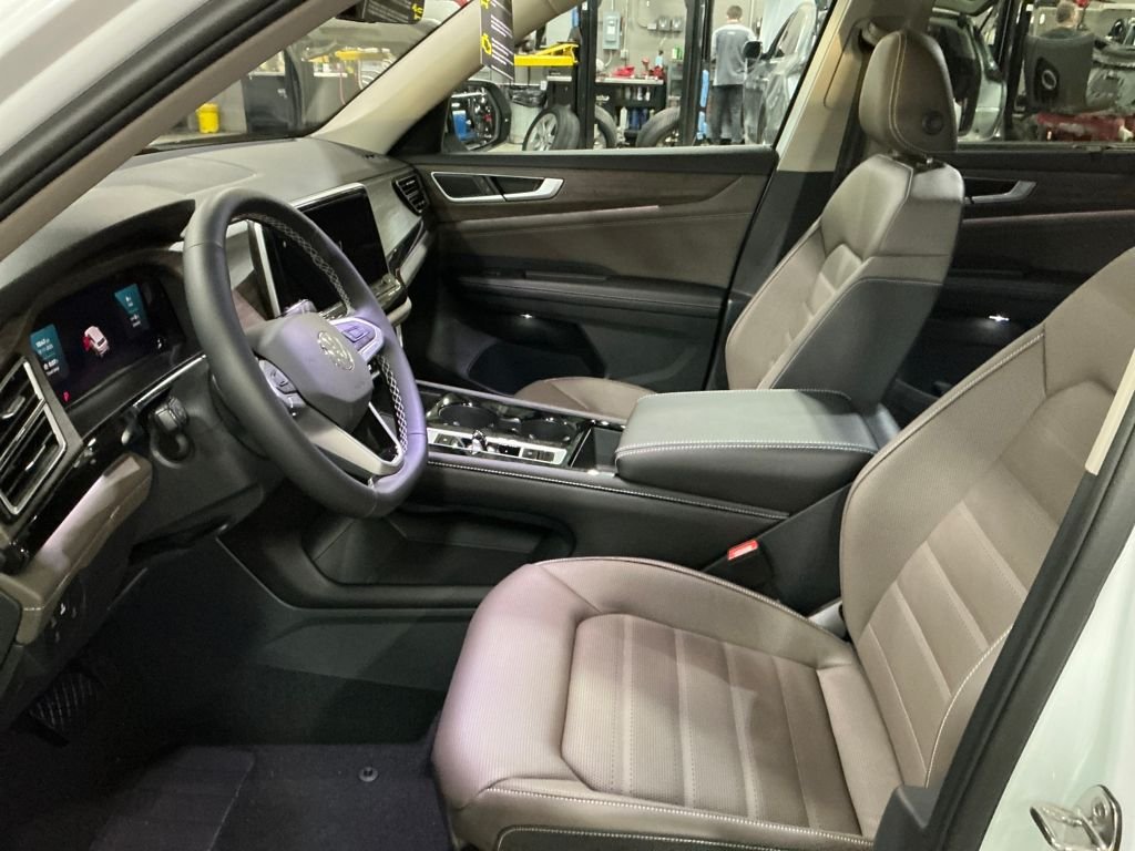 2026 Volkswagen Atlas SEL - Photo 9