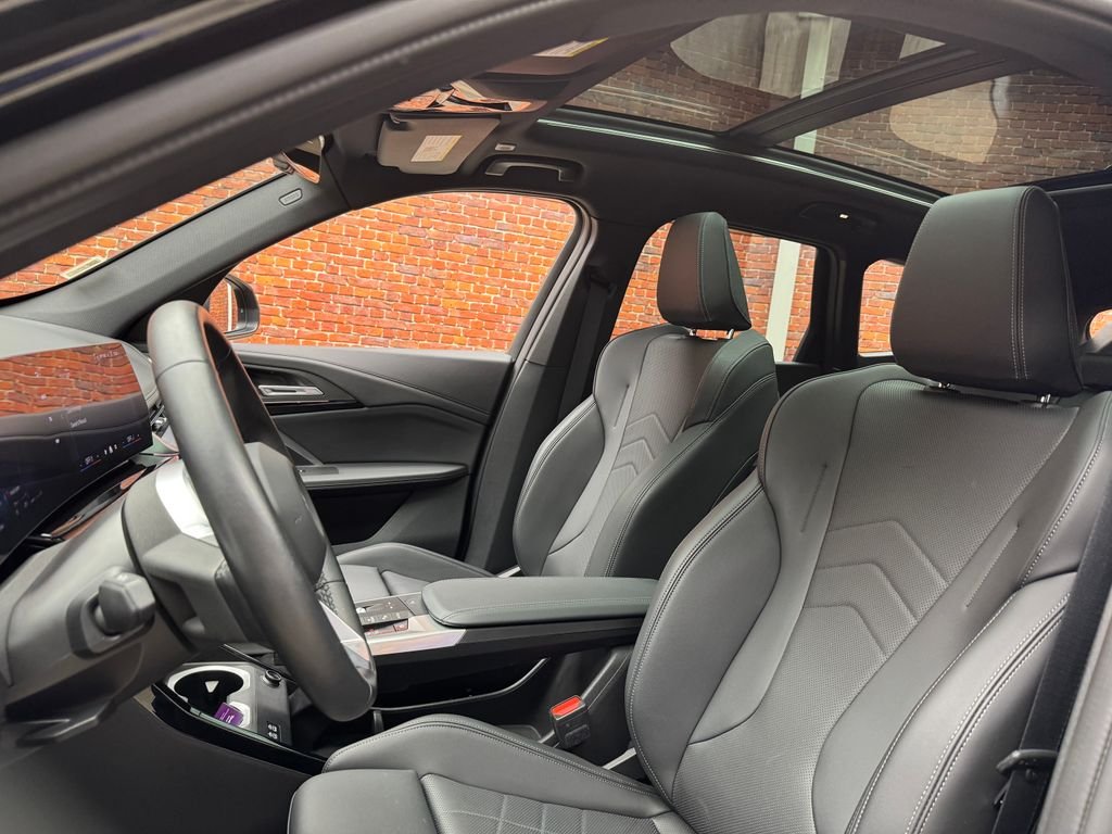 Certified Used 2025 Black BMW xDrive28i image 24