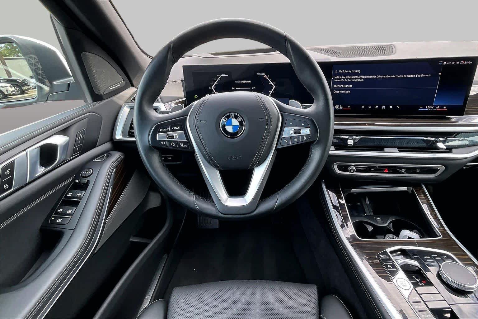 Used 2026 Alpine White BMW sDrive40i image 12