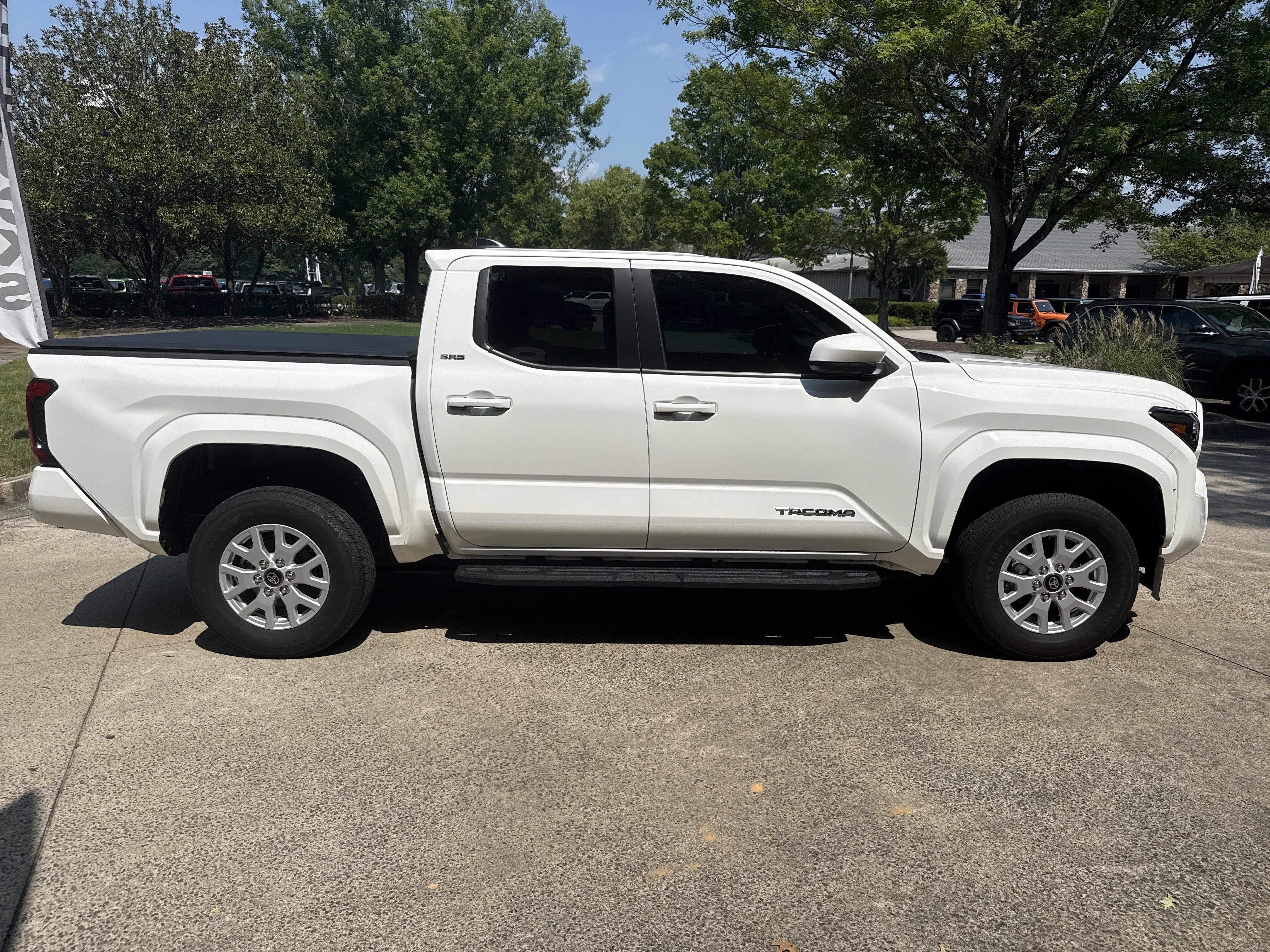 Used 2024 Ice Toyota SR5 image 8