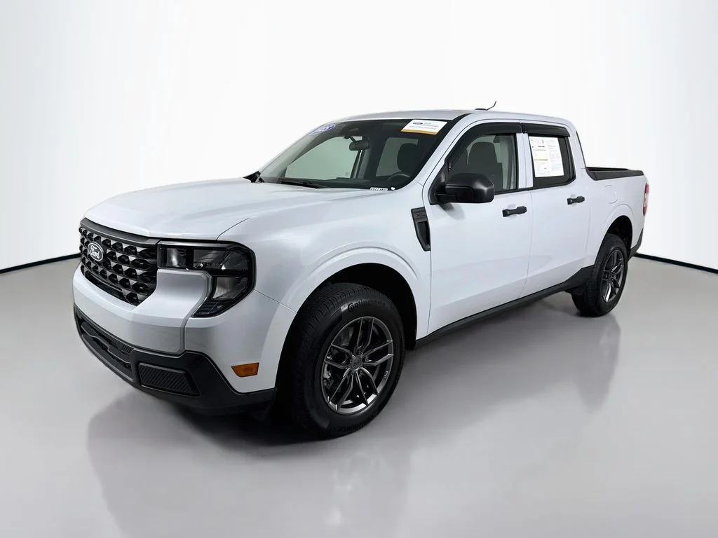 Certified Used 2025 Space White Metallic Ford XL image 7