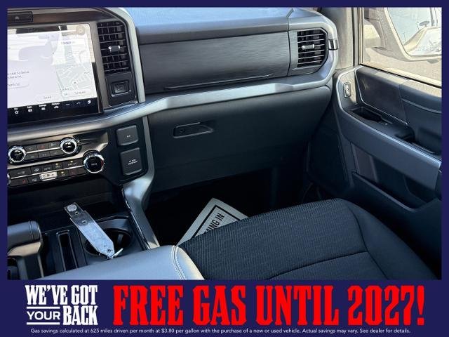 New 2026 Oxford White Ford XLT image 15