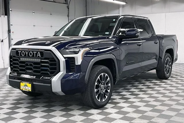 2023 Toyota Tundra Limited - Photo 12