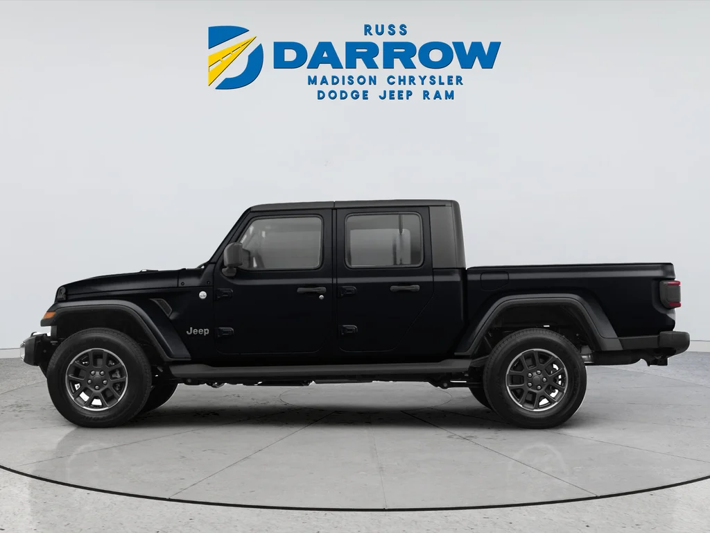 Used 2021 Black Jeep Sport image 2