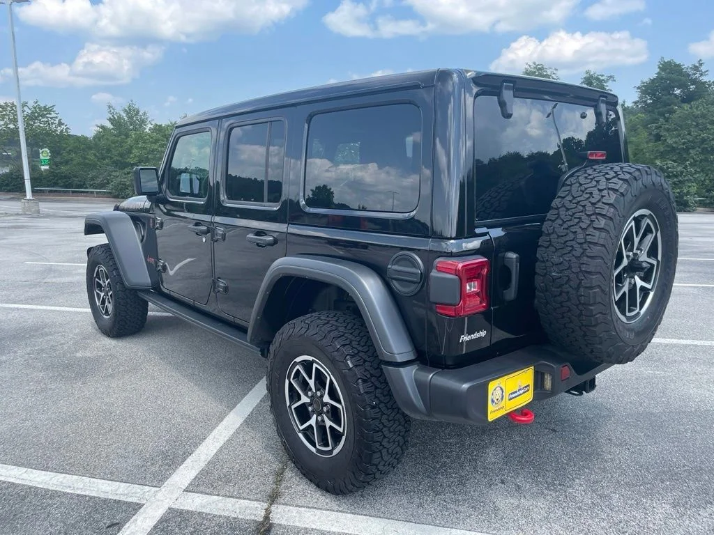 Used 2025 Black Jeep Rubicon image 3