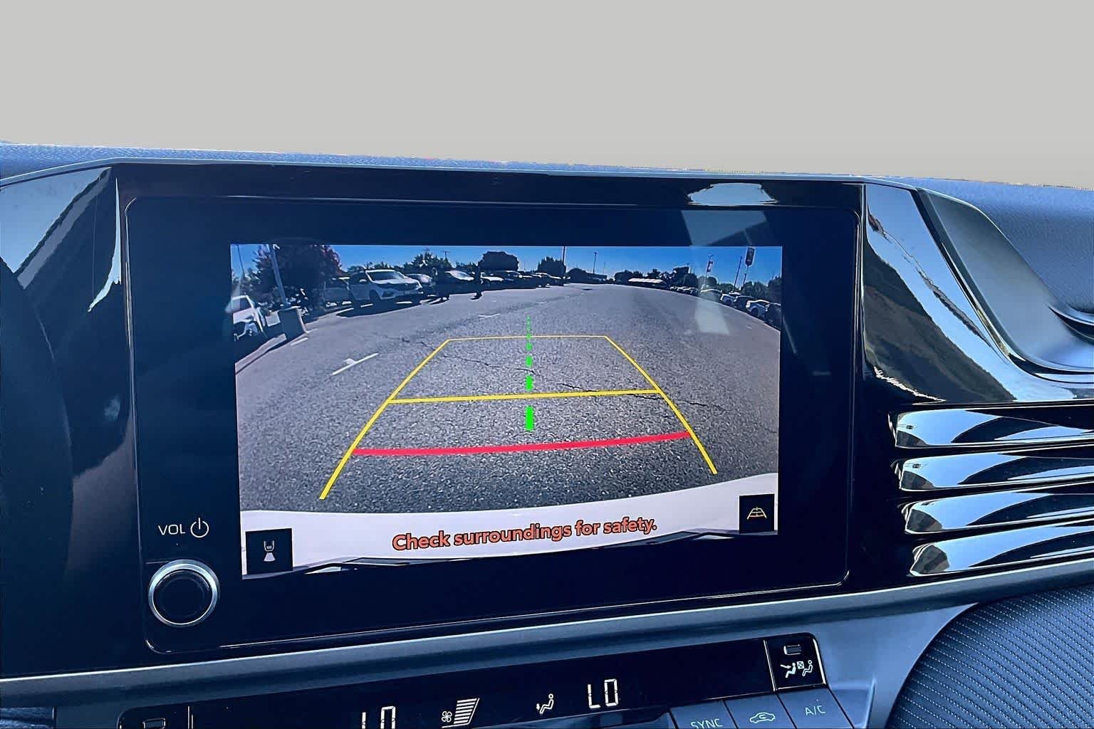 Certified Used 2025 Ice Cap Toyota SE image 26