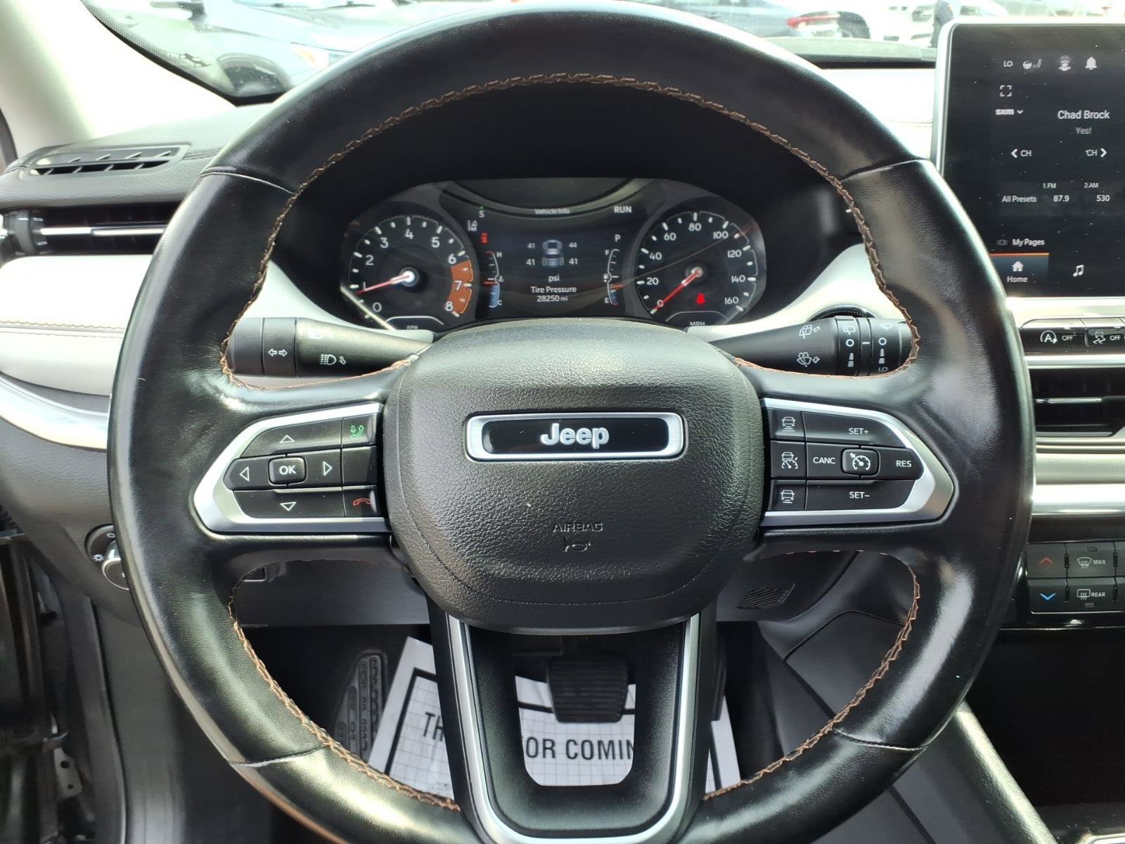 Used 2022 Granite Crystal Metallic Clearcoat Jeep Limited image 11